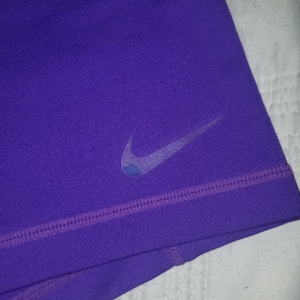 Nike Pro - Picture 3 of 3